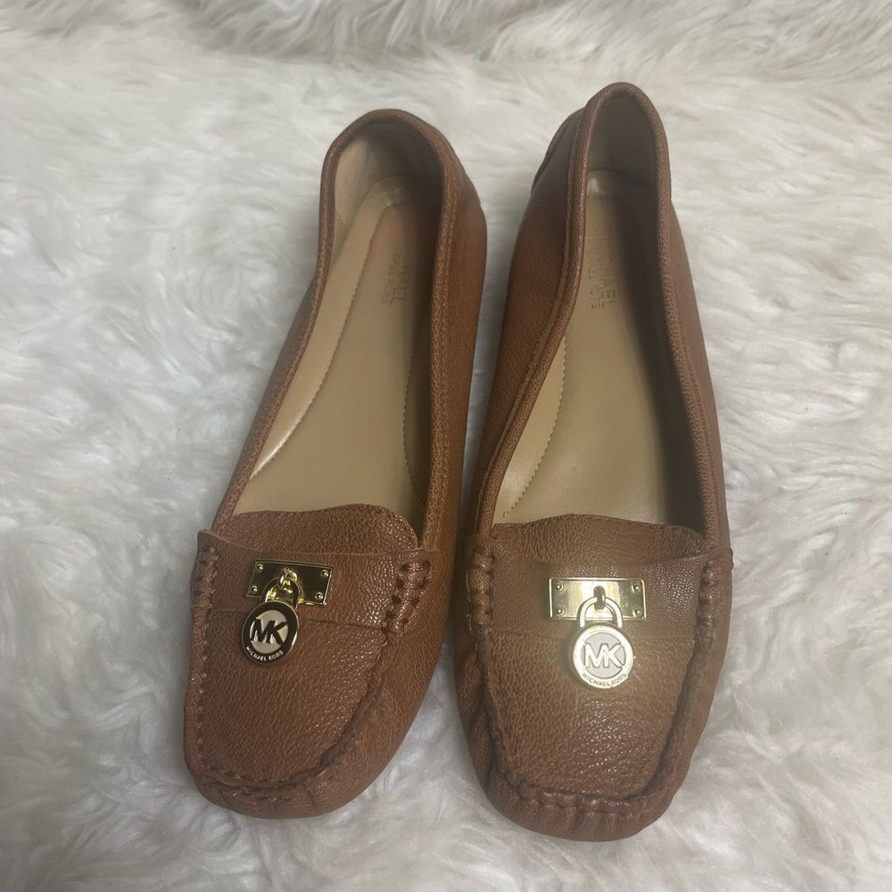 Michael Kors Hamilton Tan Leather Moccasin MK Logo accent SZ8.5 - Picture 3 of 10